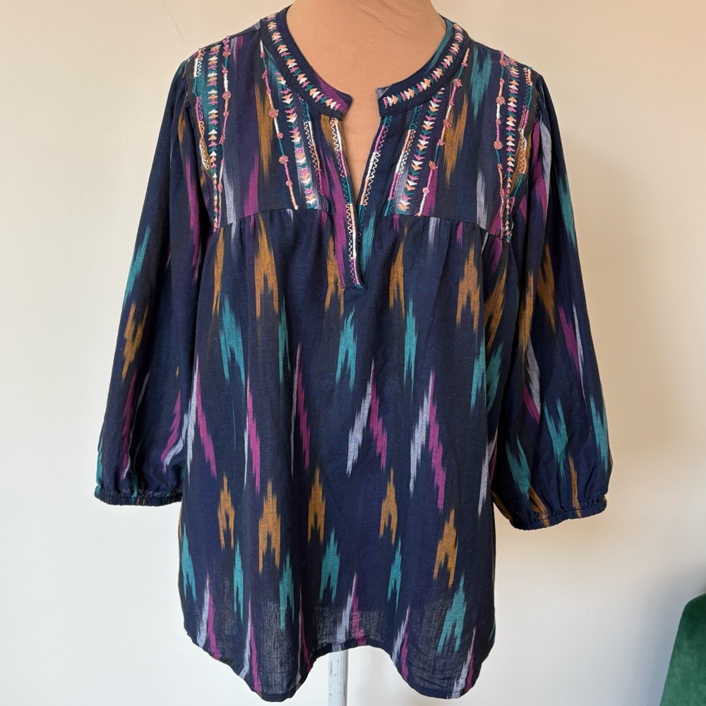 Roller Rabbit Michi Indigo Ikat Print Embroidered Cotton Short Sleeve Top EUC L